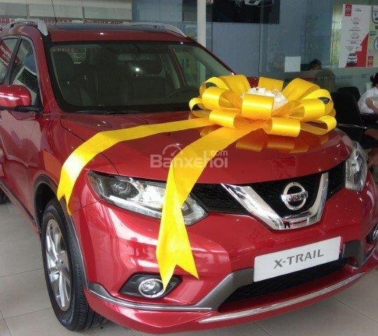 Bán Nissan X-trail 2.0SL premium-2018, full màu, 956 triệu, khuyến mãi tới 50tr