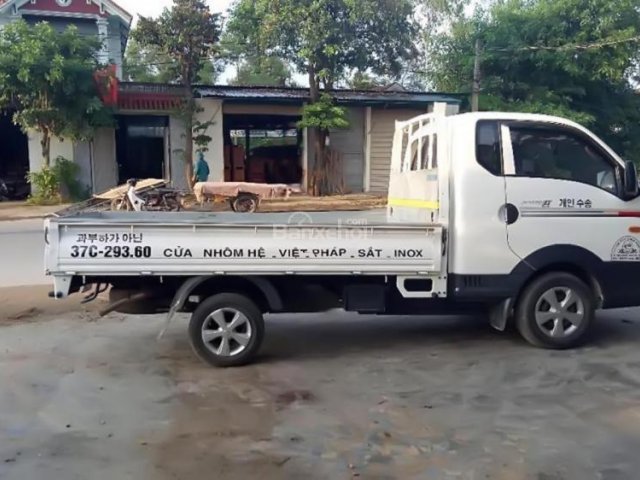 Bán ô tô Hyundai Porter sản xuất năm 2012, màu trắng, nhập khẩu