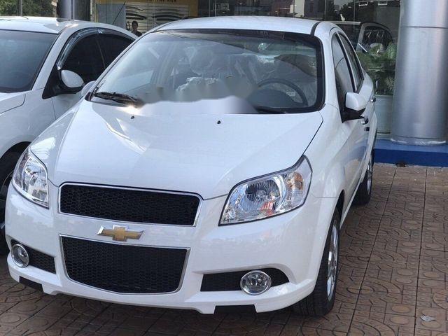 Bán Chevrolet Aveo năm sản xuất 2018, màu trắng, giá chỉ 459 triệu