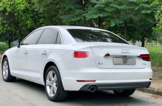 Cần bán gấp Audi A4 sản xuất năm 2016, màu trắng, xe nhập 