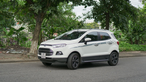 Bán Ford EcoSport 1.5 AT năm 2017, màu trắng 