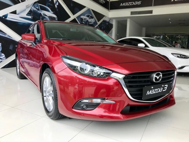 Bán Mazda 3 1.5 AT 2018, chỉ với 220 triệu, có xe giao ngay