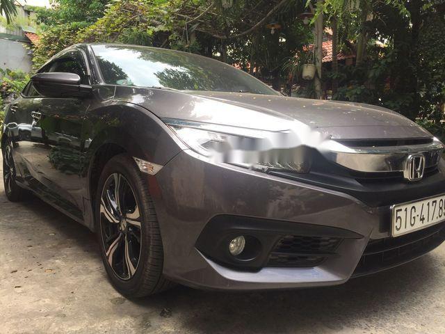 Cần bán lại xe Honda Civic 1.5 Turbo sản xuất năm 2017, màu xám, xe nhập xe gia đình, giá tốt