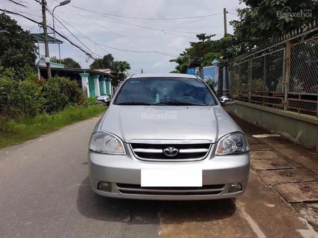 Cần bán lại xe Daewoo Lacetti EX sản xuất năm 2011, màu bạc xe gia đình