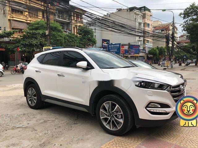 Bán ô tô Hyundai Tucson sản xuất 2018, màu trắng