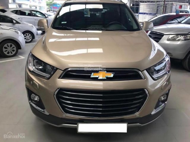 Cần bán xe Chevrolet Captiva Revv LTZ 2.4 AT năm 2016, màu vàng
