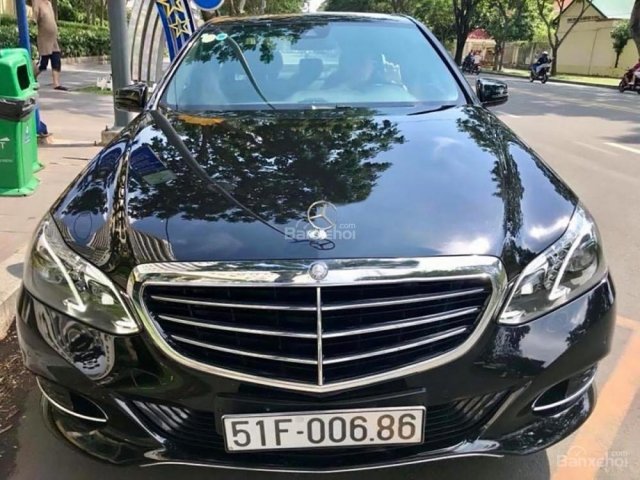 Bán ô tô Mercedes E200 sản xuất 2014, màu đen