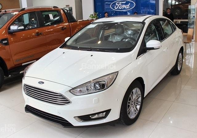 Bỏ ra 175 triệu để mua xe Ford Focus. Alo gấp em Tuấn Anh 096 69 379 89 để mua được ưu đãi giá tốt nhất