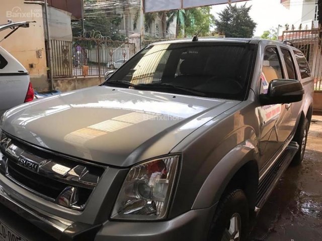 Cần bán xe Isuzu Dmax LS 3.0 4x4 MT đời 2011, màu bạc, nhập khẩu