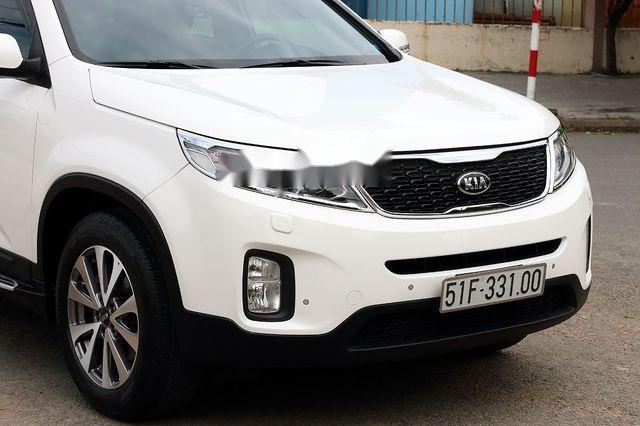 Bán ô tô Kia Sorento đời 2015, màu trắng như mới