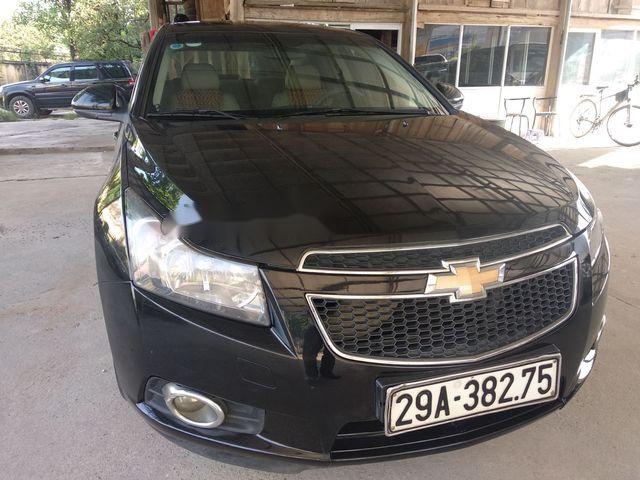 Bán Chevrolet Cruze đời 2011, màu đen