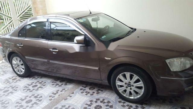 Cần bán gấp Ford Mondeo sản xuất năm 2005, màu nâu 