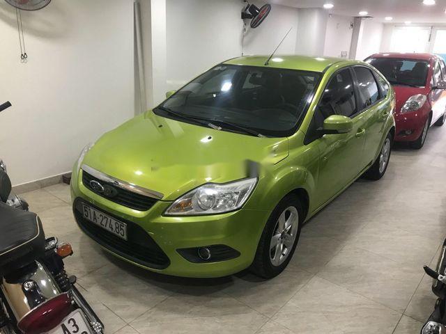 Chính chủ bán Ford Focus đời 2012, màu xanh cốm