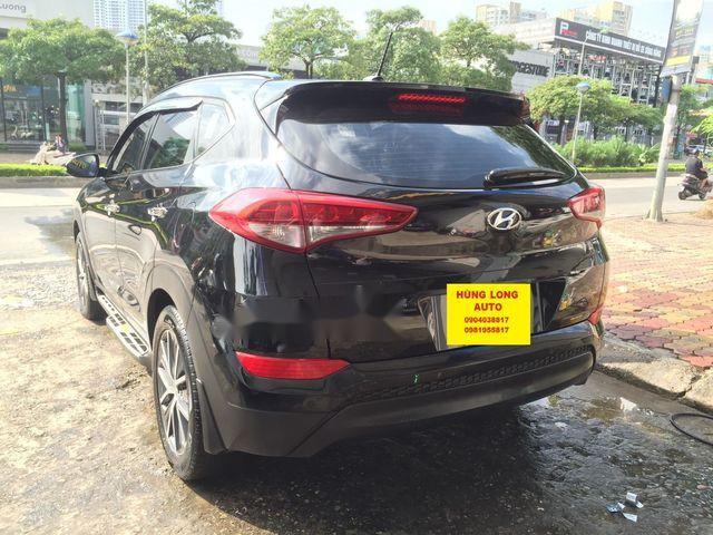 Bán Hyundai Tucson 2.0AT đời 2016, màu đen