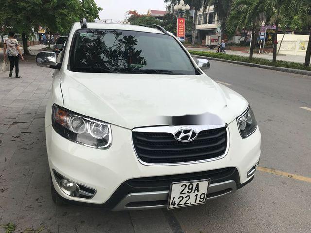 Bán Hyundai Santa Fe năm sản xuất 2011, màu trắng  