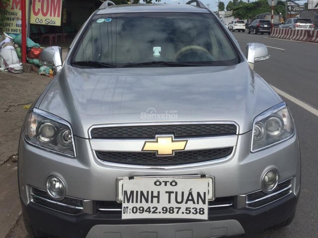 Bán xe Captiva 2009 máy dầu, số tự động, màu bạc, xe còn nguyên zin