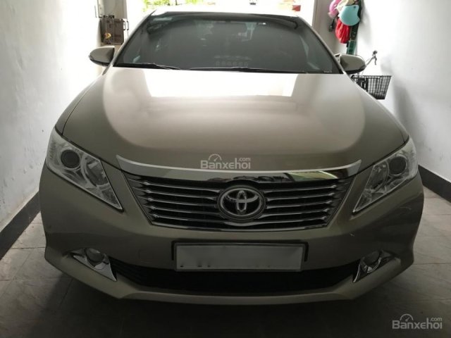 Chính chủ cần bán xe Toyota Camry 2.5Q đời 2013 còn rất mới