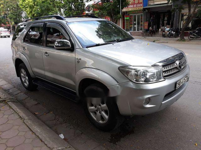 Bán xe Toyota Fortuner G 2012 số sàn, máy dầu giá rẻ