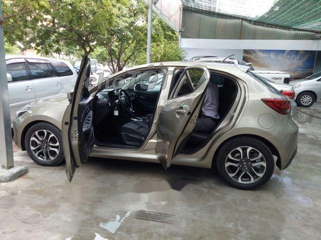 Bán xe Mazda 2 sản xuất 2015
