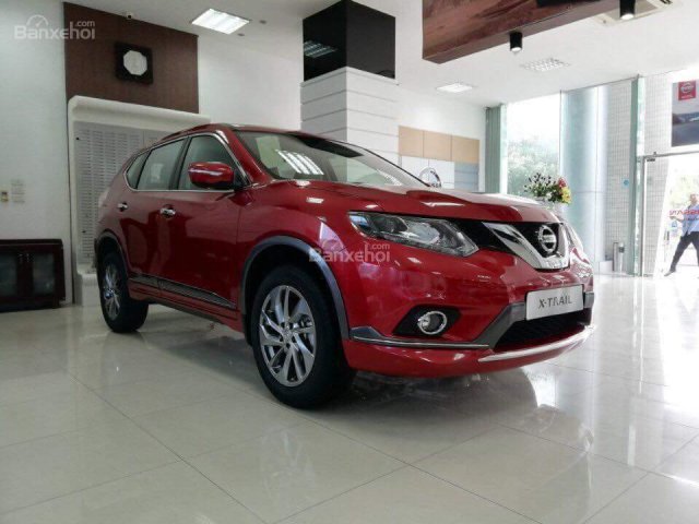 Bán xe Nissan X Trail 2.0 Sl Premium đời 2018, màu đỏ