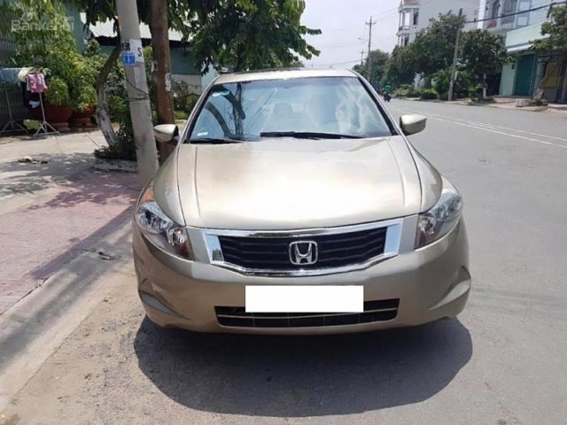 Cần bán gấp Honda Accord 2.4 đời 2008, nhập khẩu nguyên chiếc xe gia đình