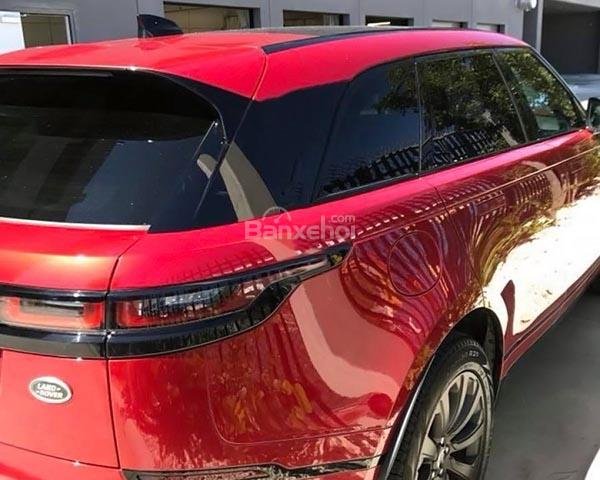 Bán LandRover Range Rover Velar R-Dynamic sản xuất năm 2018, màu đỏ, xe nhập