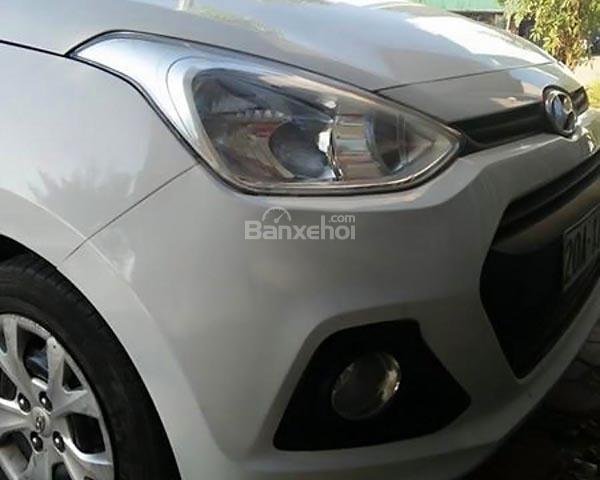 Bán ô tô Hyundai Grand i10 đời 2014, màu trắng