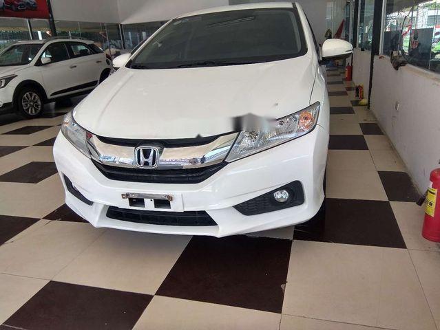 Cần bán xe Honda City đời 2017, màu trắng như mới