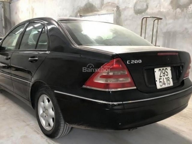 Bán Mercedes C200 năm 2002, màu đen  