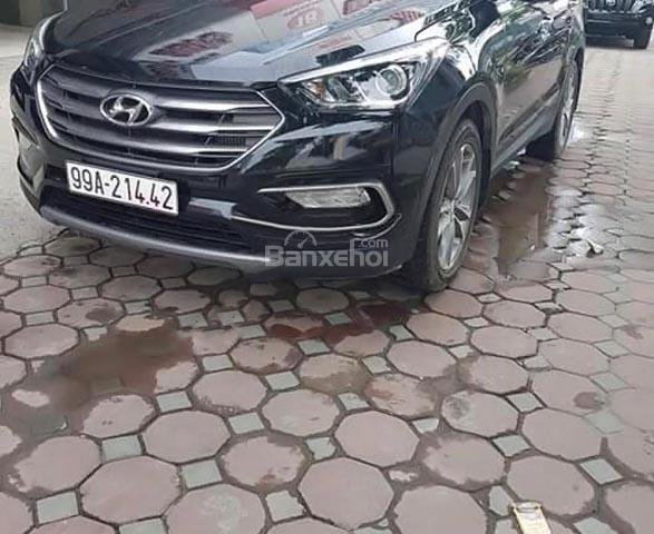 Bán xe Hyundai Santa Fe đời 2018, màu đen