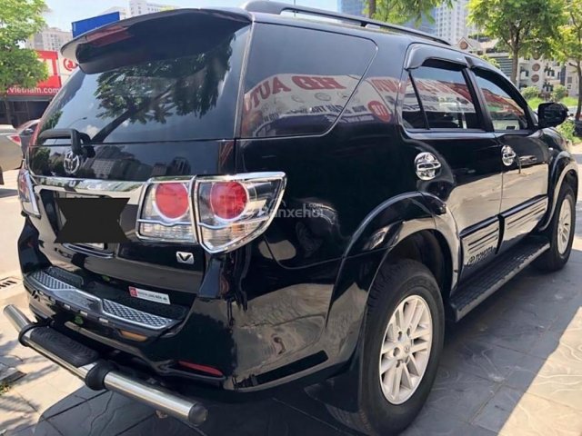 Bán Toyota Fortuner năm sản xuất 2013, màu đen  