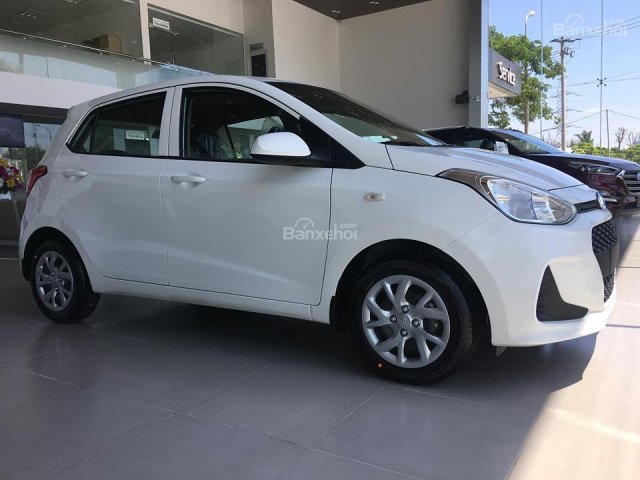 Bán Hyundai Grand i10, có sẵn giao xe ngay khi đặt cọc, hỗ trợ vay đến 80%