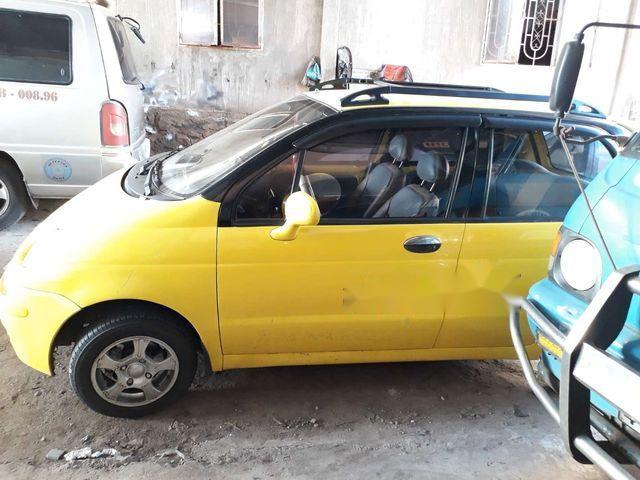 Cần bán lại xe Daewoo Matiz đời 2000, màu vàng, giá 72tr