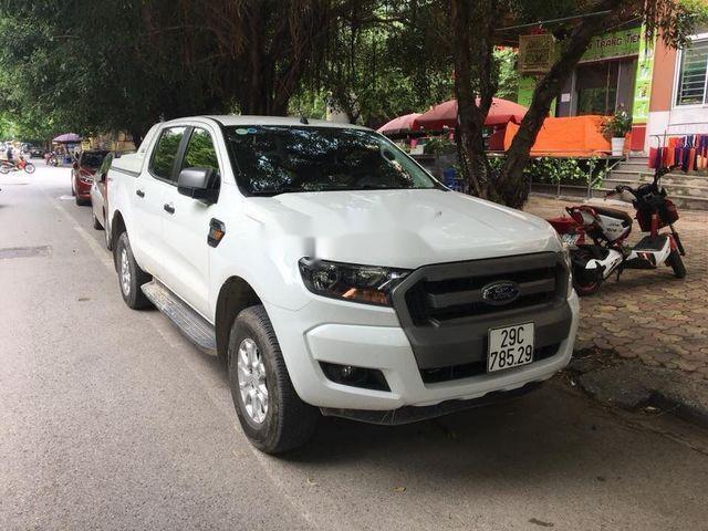 Bán Ford Ranger XLS AT đời 2017, màu trắng, giá tốt