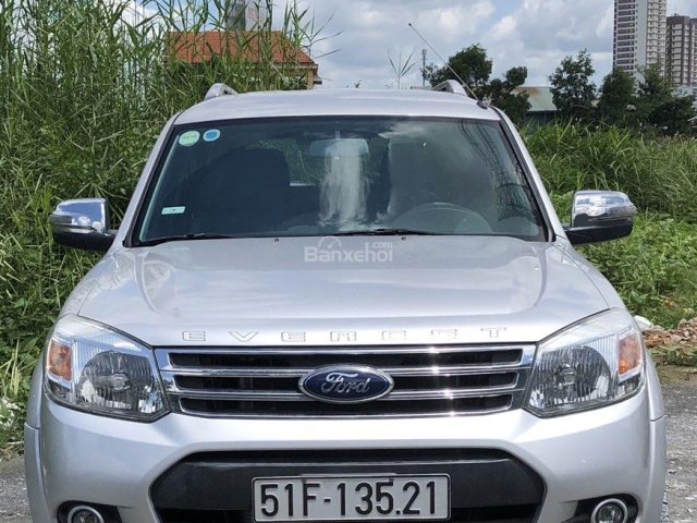 Bán xe Ford Everest sản xuất năm 2015, màu bạc