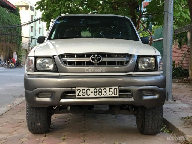 Bán Toyota Hilux máy dầu gl 2005, màu trắng, xe nhập giá cạnh tranh