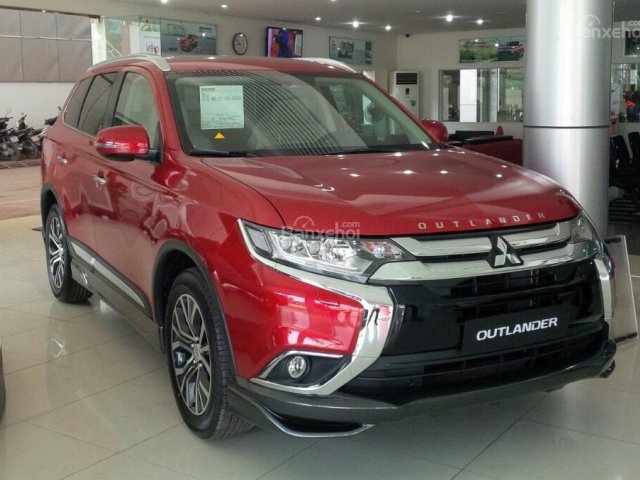 Bán xe Outlander màu đỏ, 822 triệu