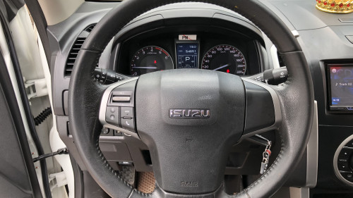 Nam Dương Auto bán Isuzu Dmax 2.5 AT năm sản xuất 2015, màu trắng