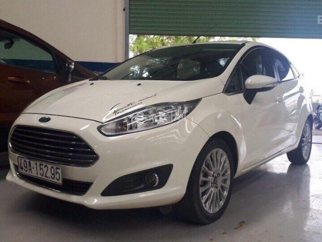 Bán xe Ford Fiesta Titanium Sx 2016, số tự động, xe sử dụng tốt, giá bán 440tr