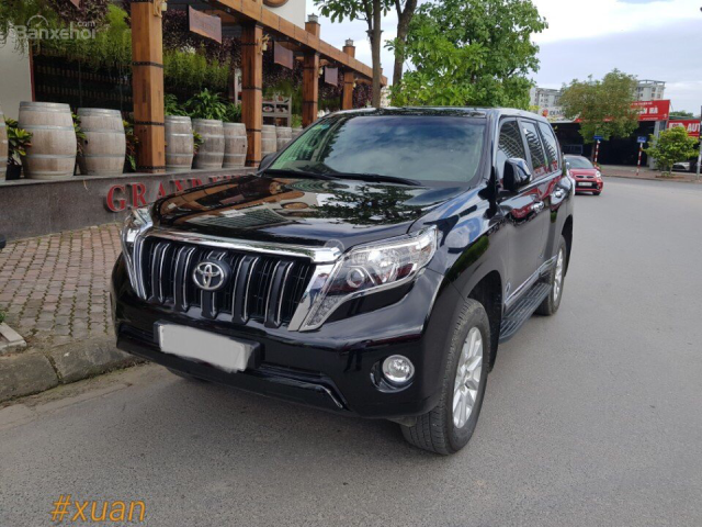 Bán Toyota Land Cruiser Prado đời 2016 màu đen