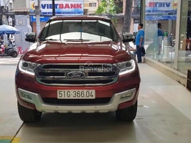 Bán Ford Everest 2.2 AT Titanium phiên bản 2017, sản xuất 2016