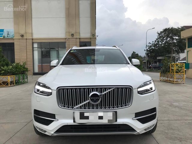 Bán Volvo XC90 2017, màu trắng, nhập khẩu nguyên chiếc