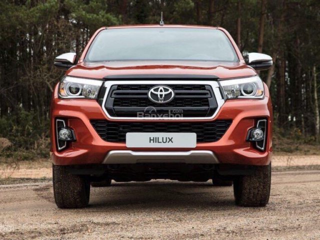 Bán Toyota Hilux 2.4G năm sản xuất 2018, nhập khẩu nguyên chiếc