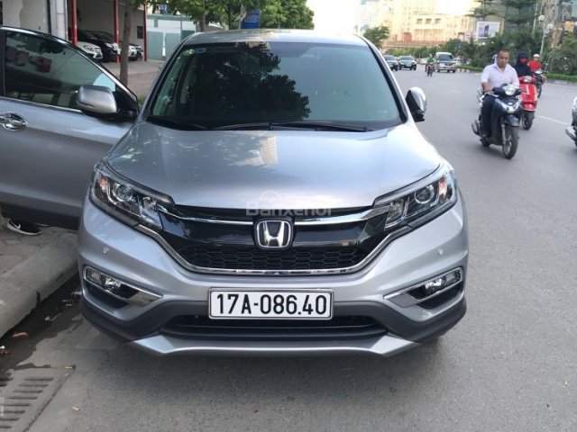 Bán xe Honda CR V 2.4 AT TG đời 2017 màu bạc, odo 1000km, như mới