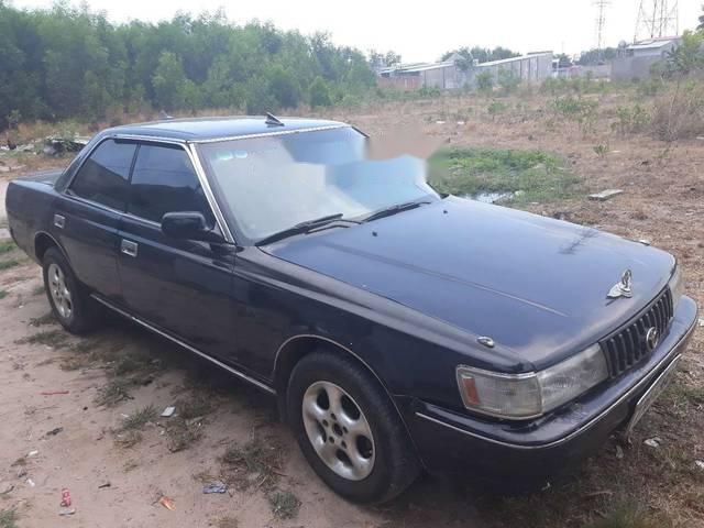 Cần bán lại xe Toyota Chaser 2.0 sản xuất năm 1990, màu đen xe gia đình, 60 triệu