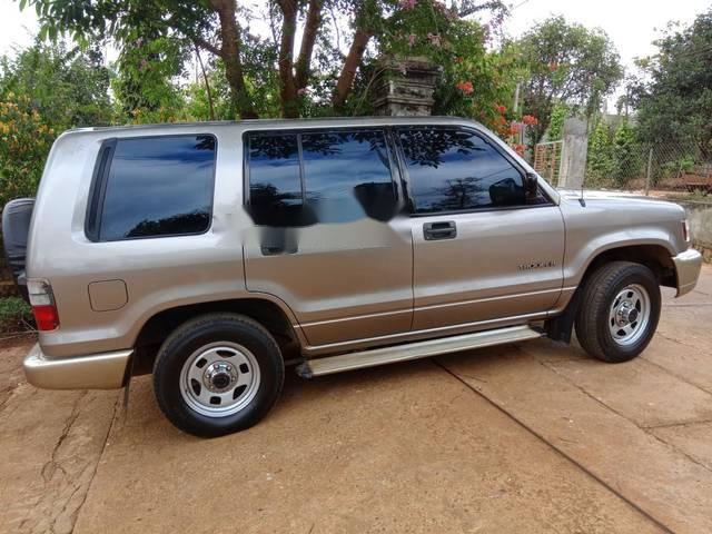 Bán Isuzu Trooper đời 2001, nhập khẩu, xe cá nhân
