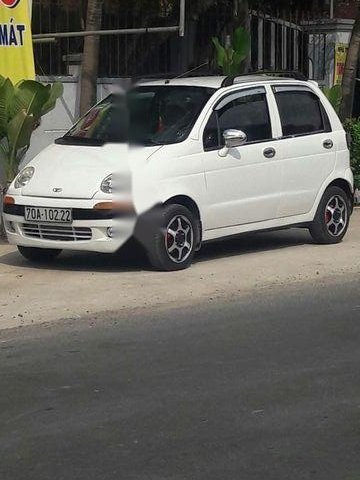 Cần bán xe Daewoo Matiz SE sản xuất năm 2001, màu trắng