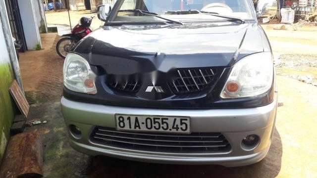 Cần bán gấp Mitsubishi Jolie sản xuất năm 2004, màu đen, 194tr