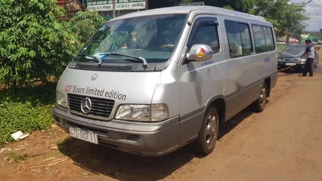 Bán Mercedes sản xuất năm 2003, màu bạc, giá tốt