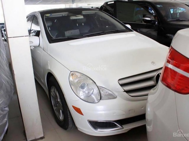 Bán Mercedes R350 đời 2006, màu trắng, xe nhập